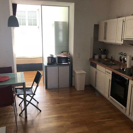Ferienwohnung Mitten In Wiesbaden Exteriör bild
